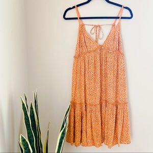 WILD FABLE TARGET ORANGE FLORAL TIERED DRESS SZ M